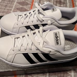Adidas Grand Court